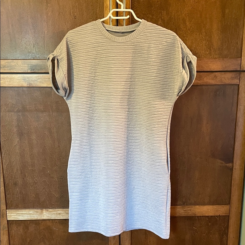 Grey Ribbed Short Sleeve Dress